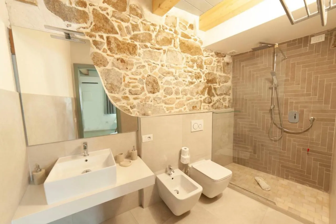 Pensjonat Perdas Rooms Villasimius